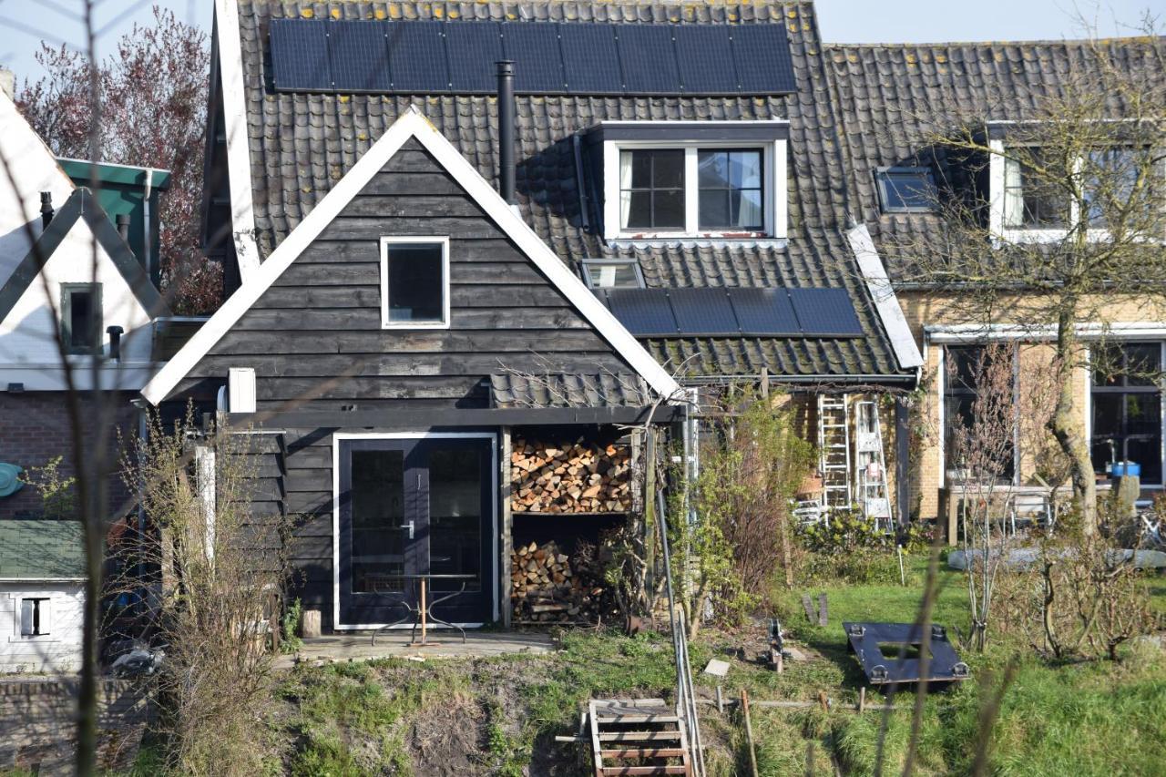 Villa Tij Tiny House Aan Het Getijdewater In Zierikzee Exterior foto